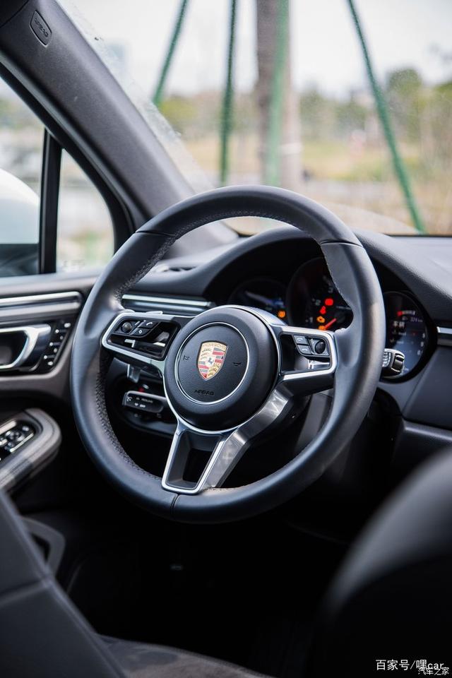 经销商提桶跑路，河南最大保时捷店的“烂摊子”谁来收拾？