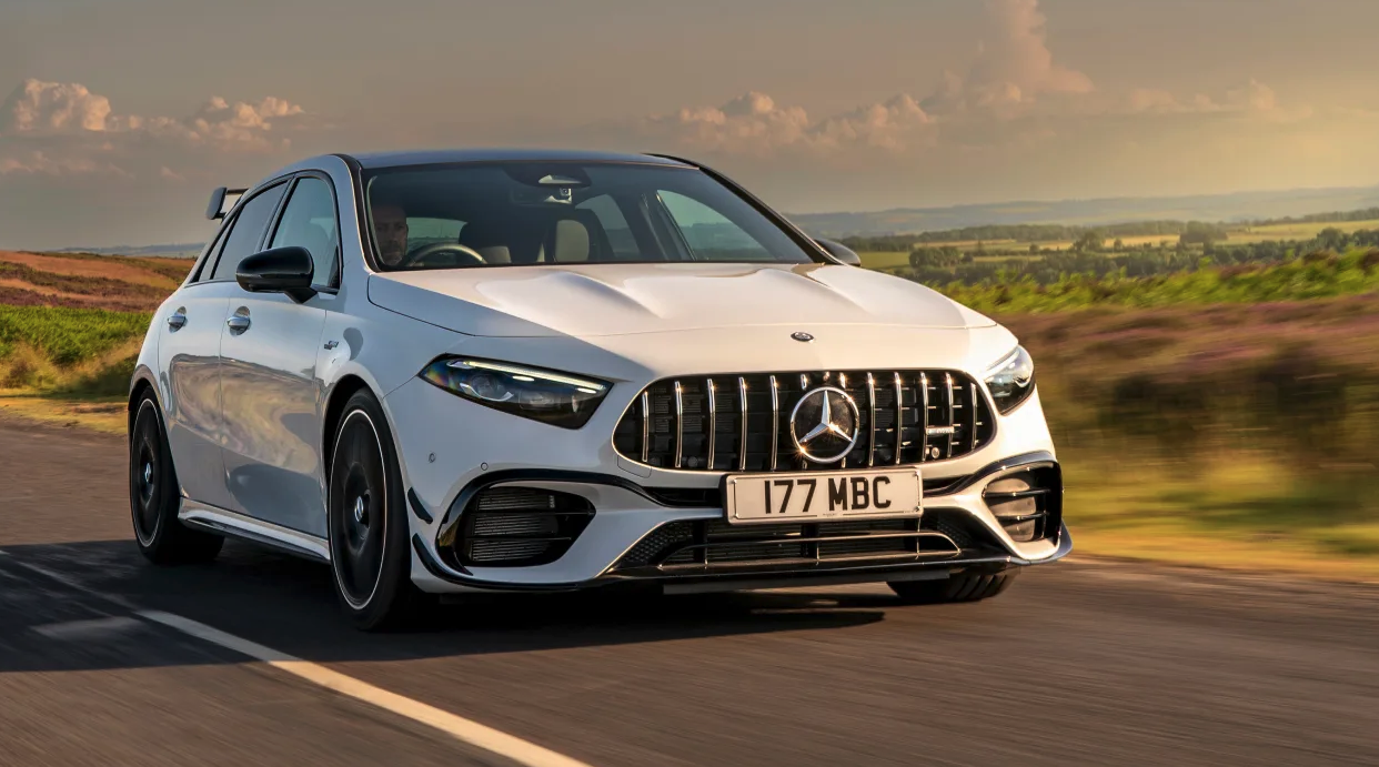 全新梅赛德斯-AMG GLA纯电版车型谍照曝光