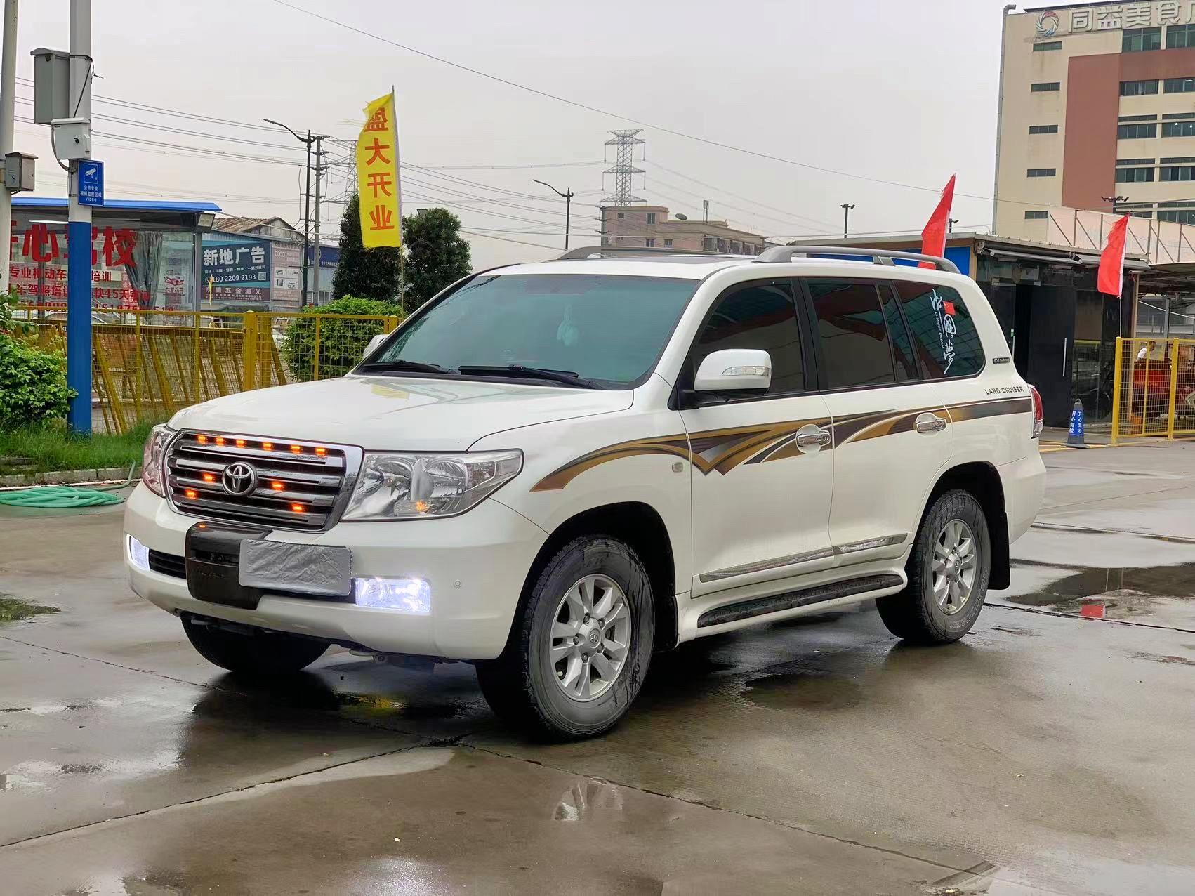 兰德酷路泽美规版提供试乘试驾 购车直降9万