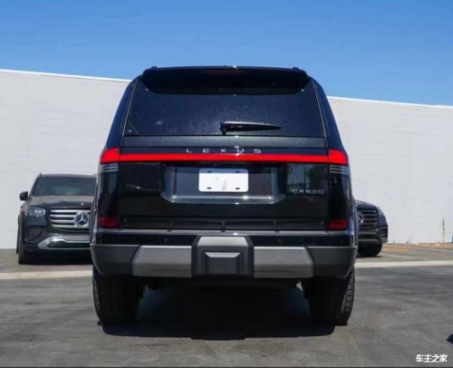 成都超霸加版最新报价66万起 欢迎上门试驾