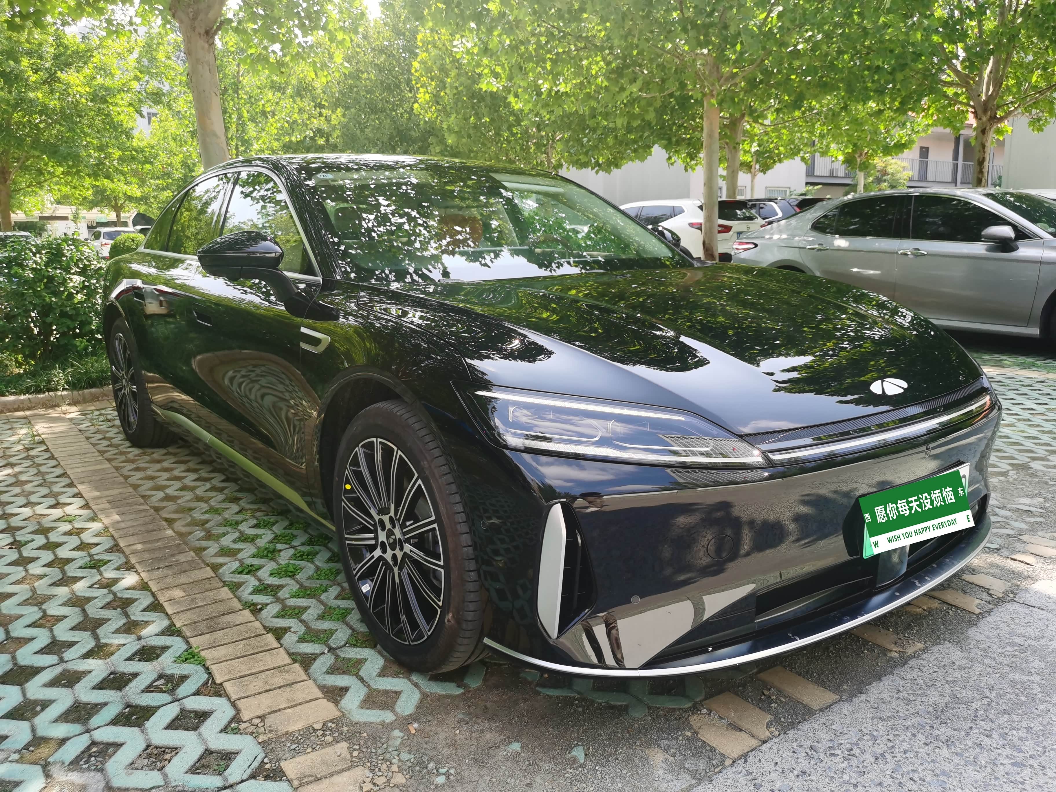 风云A9L猎鹰700版&四座版将11月15日上市