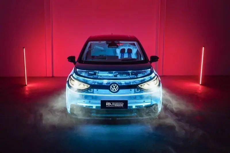 上汽大众大众品牌1月销量夺冠 累计销量破2600万辆推多重福利迎新春